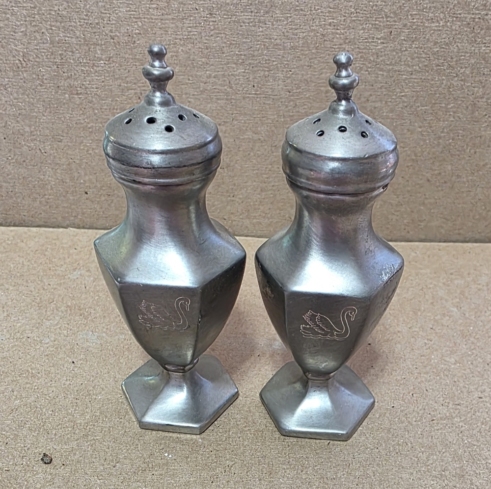 JCB Pewter Salt Pepper Shaker Set #207